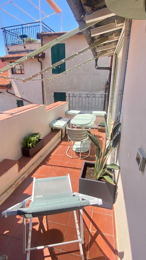 Villa I Tetti Di Via Corradi Sanremo Exterior foto